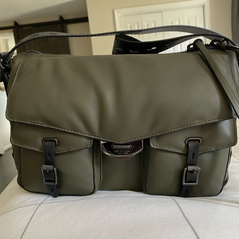 NWOT Rag & Bone Field Messenger Puffer Olive Green